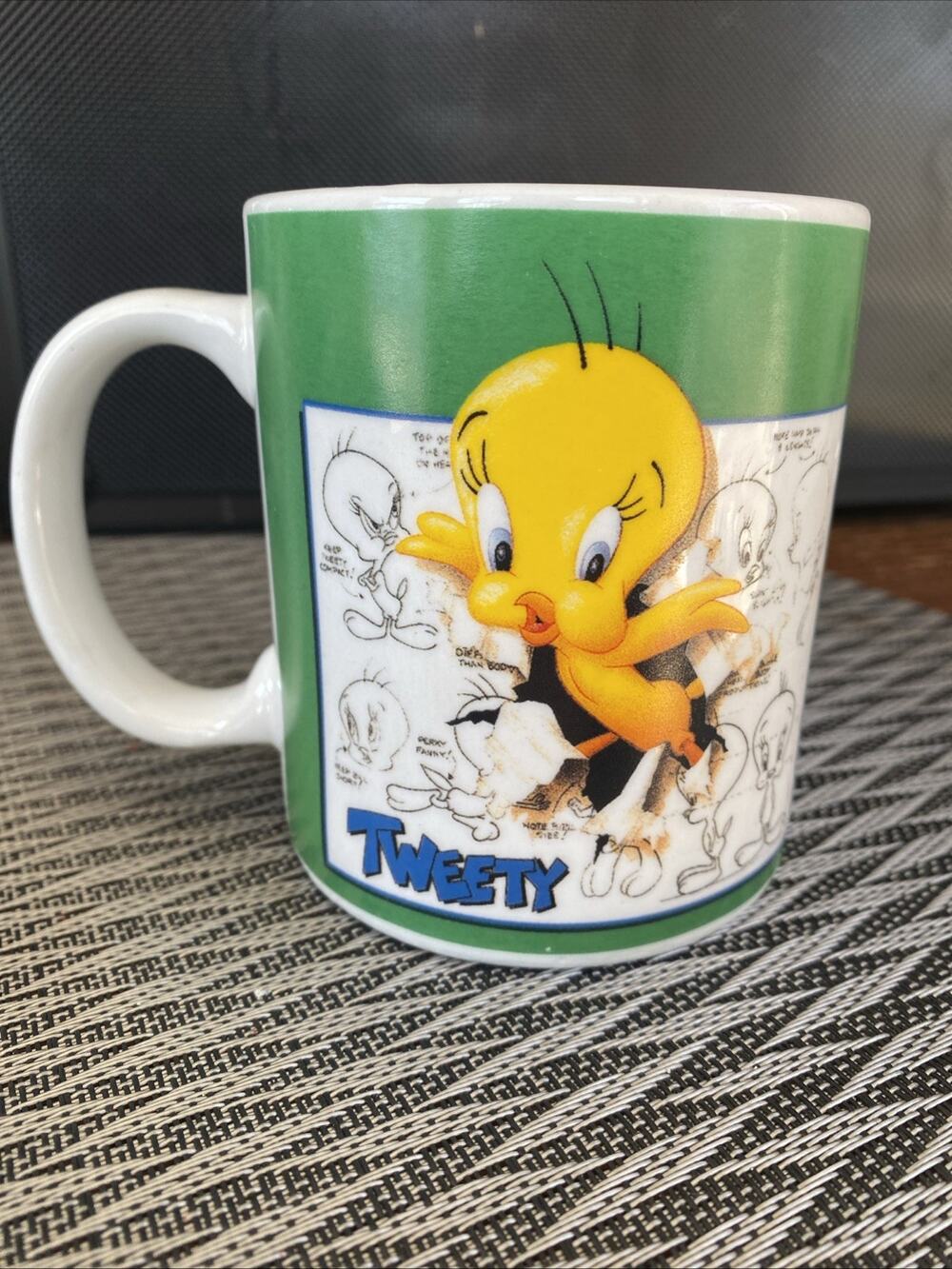 Vintage 1995 Looney Tunes Tweety Sketch Mug Green Warner Bros Studio Store